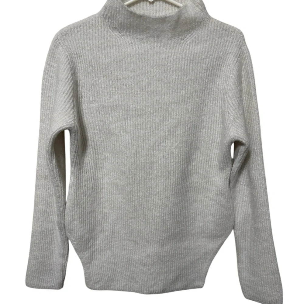 MNG Mock Neck Cream Sweater Sz‎ L